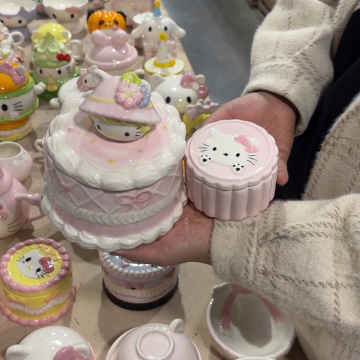 摆件陶陶瓷摆件欢迎光临