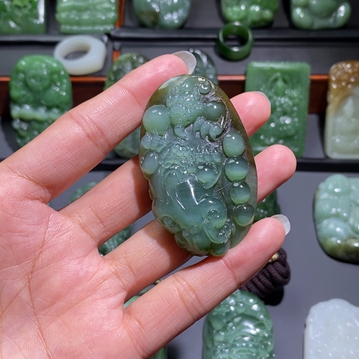 和田玉挂件未镶嵌