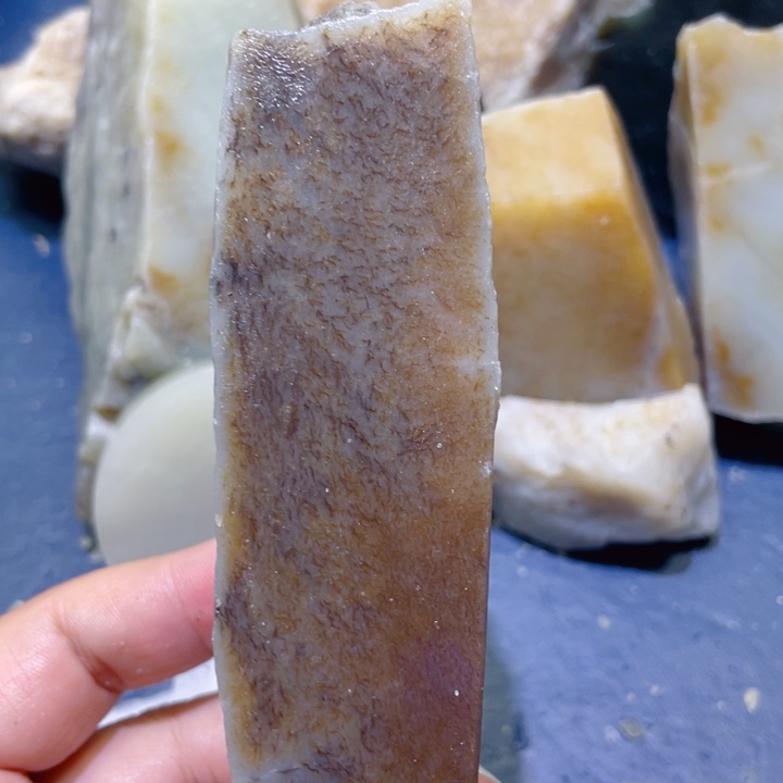 和田玉未镶嵌珠宝半成品