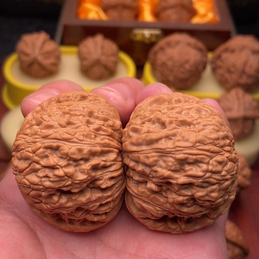 桃核把件毕业绝配大泥鳅背45