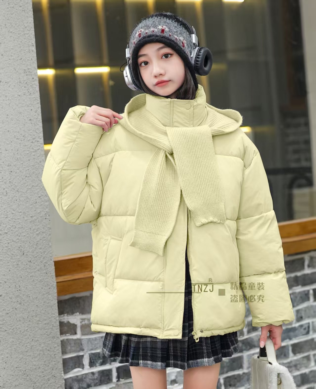 2025款宽松短款棉服冬季保暖休闲时尚百搭加厚