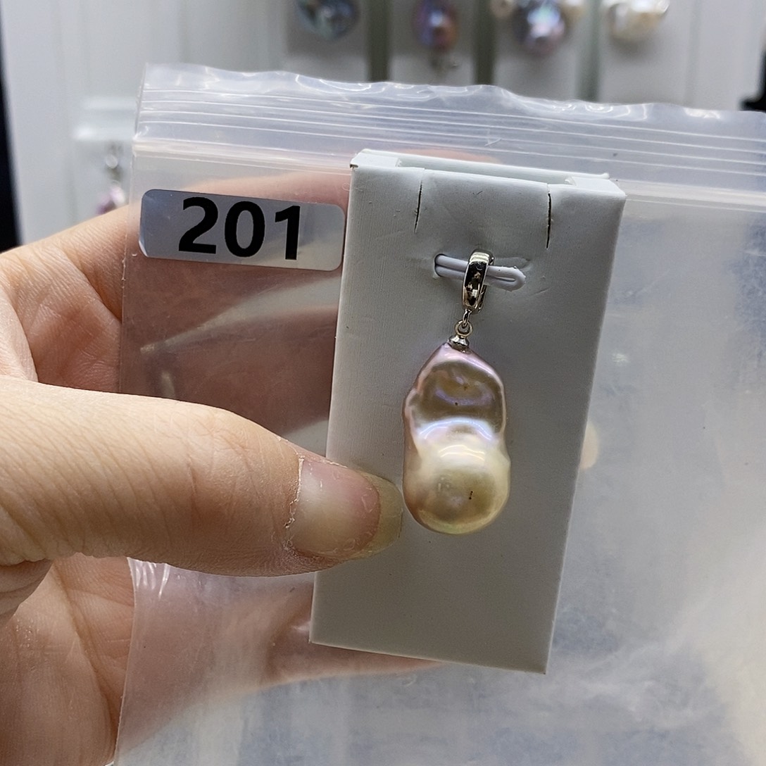 颈饰合金淡水珍珠