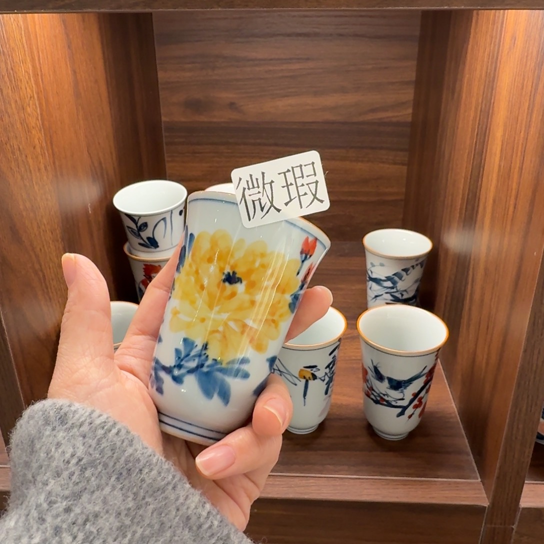 釉下手绘茶具微瑕