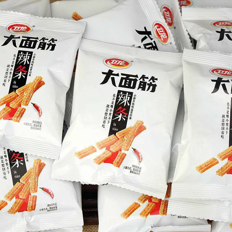 临期】卫龙大面筋大刀肉辣条食品休闲小包装零食魔芋爽小面筋