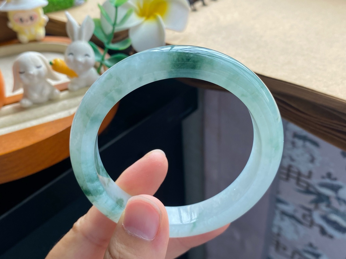 1004期8894号56.8-11.8-8.7飘花深邃浓郁 如妙笔生花 山水的意境