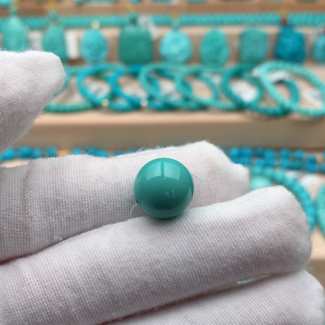 绿松石未镶嵌珠宝奇石12.8mm