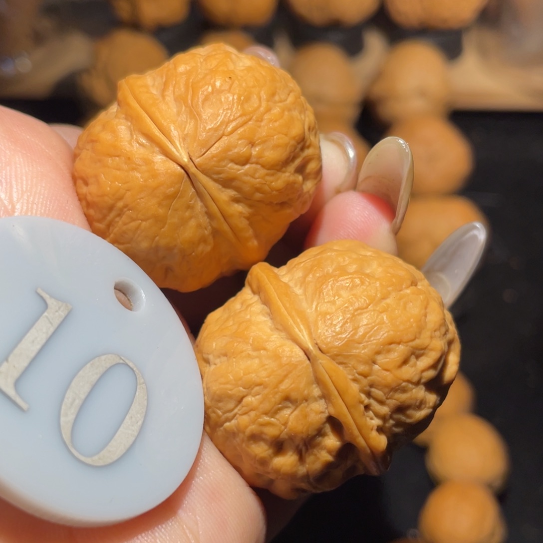 冰墩墩35尺寸核桃