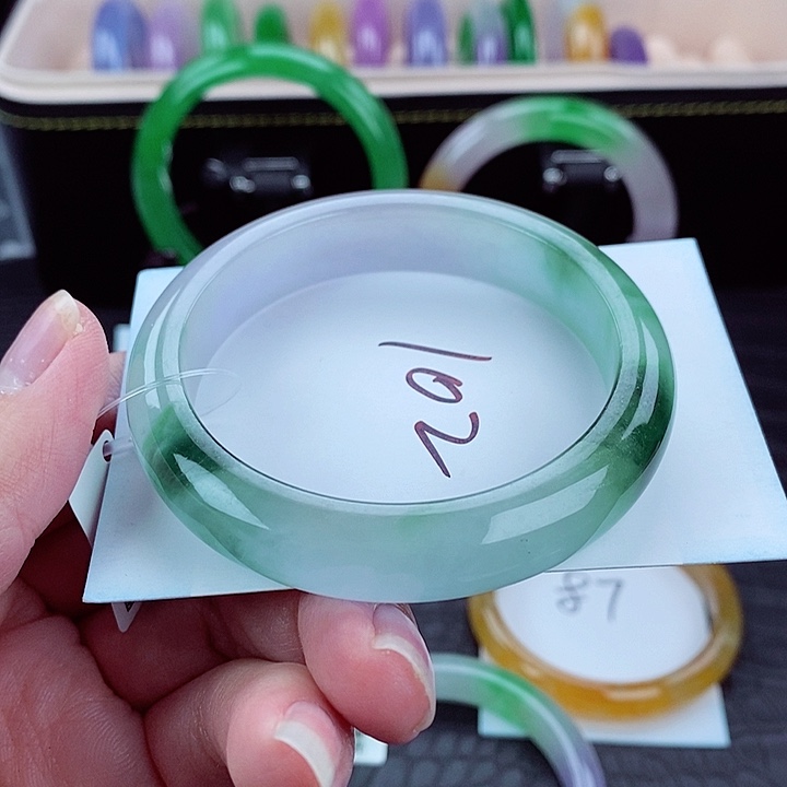 时尚潮流百搭手镯