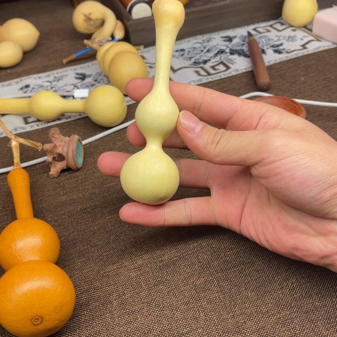 成***浪大叶紫檀（黑酸枝木类）