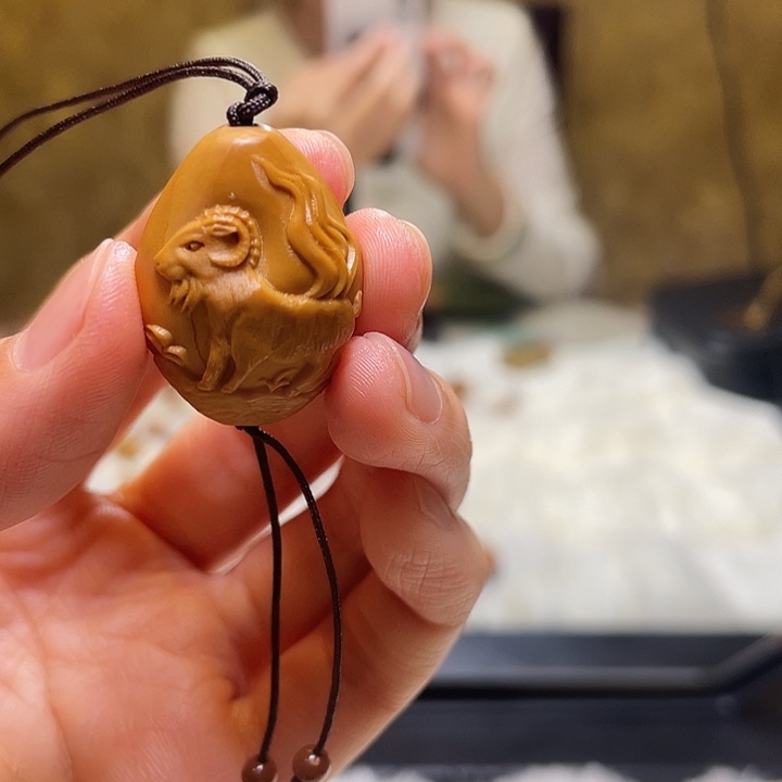 橄榄核吊坠橄榄核