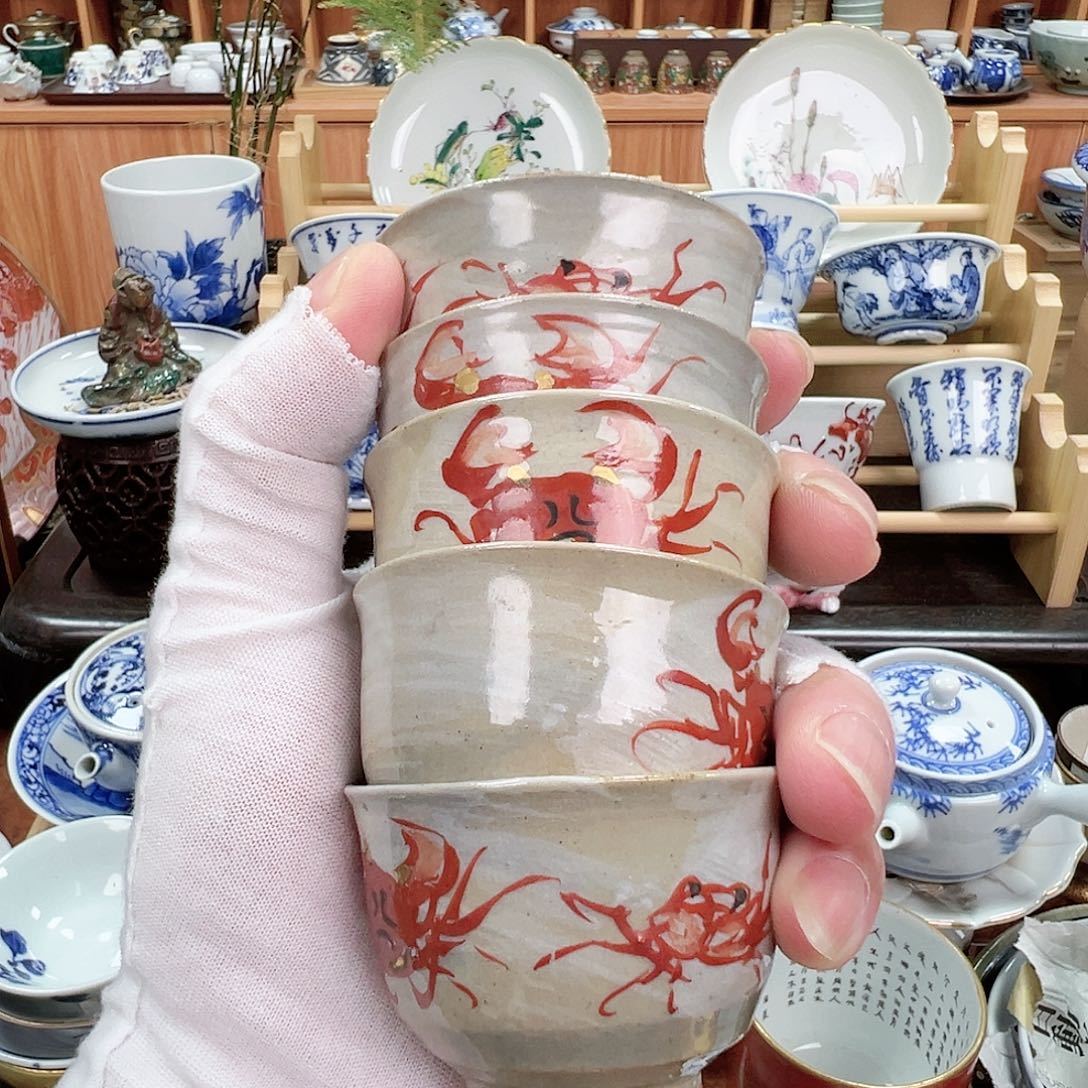 陶胎蟹纹六兵卫茶杯五只