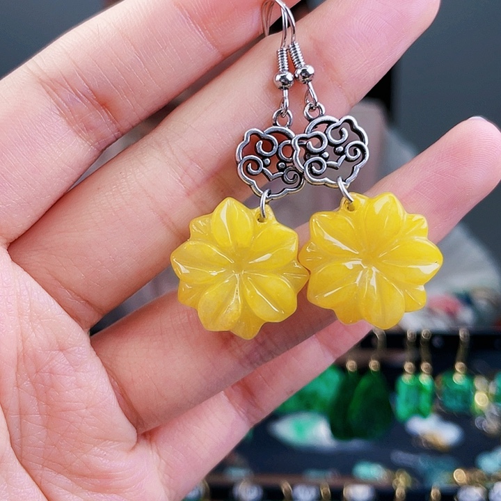 翡翠耳饰未镶嵌饰品