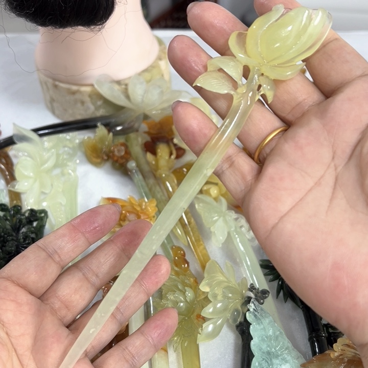 蛇纹石玉发饰未镶嵌