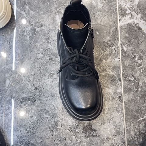 休闲运动的休闲鞋