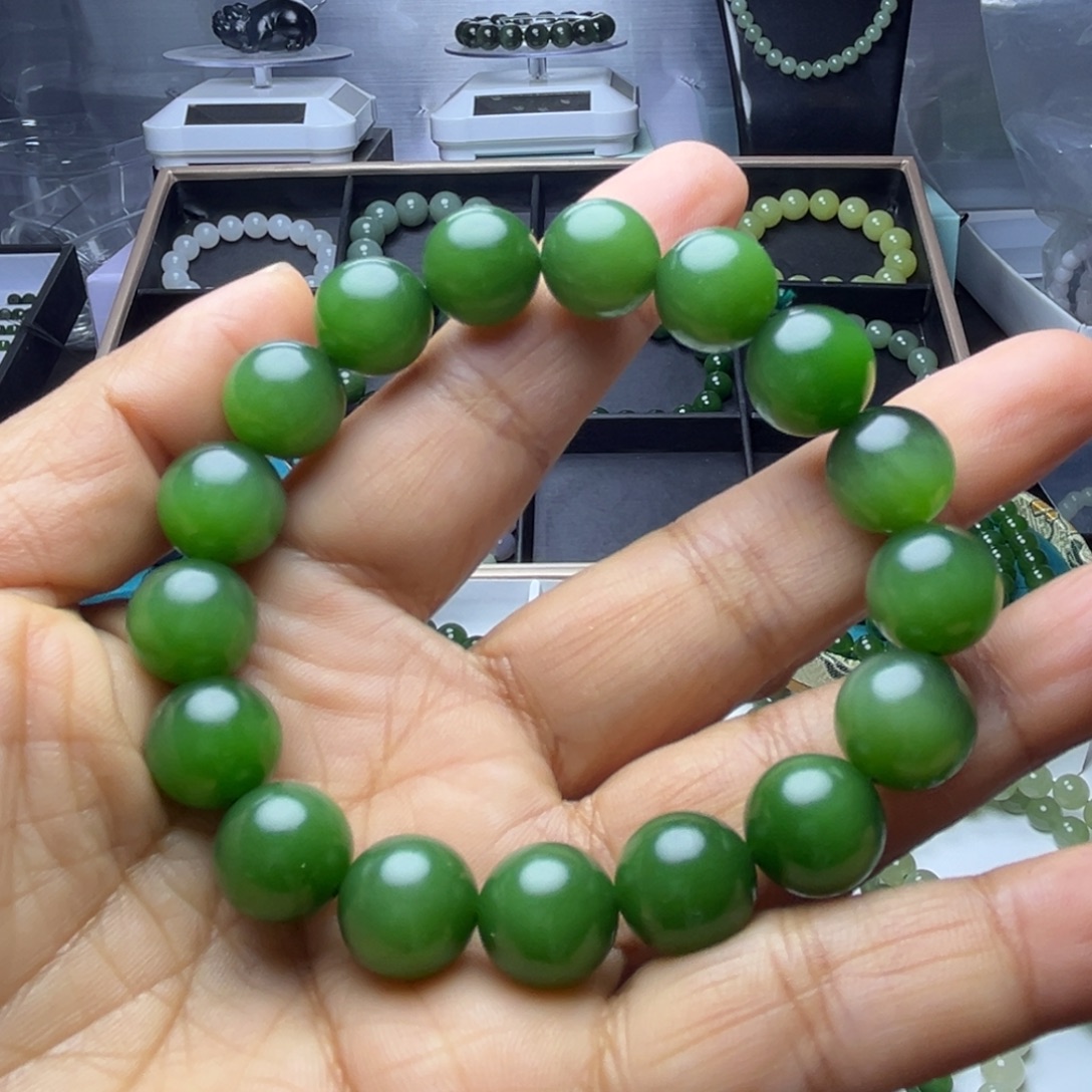 和田玉（碧玉）未镶嵌手串