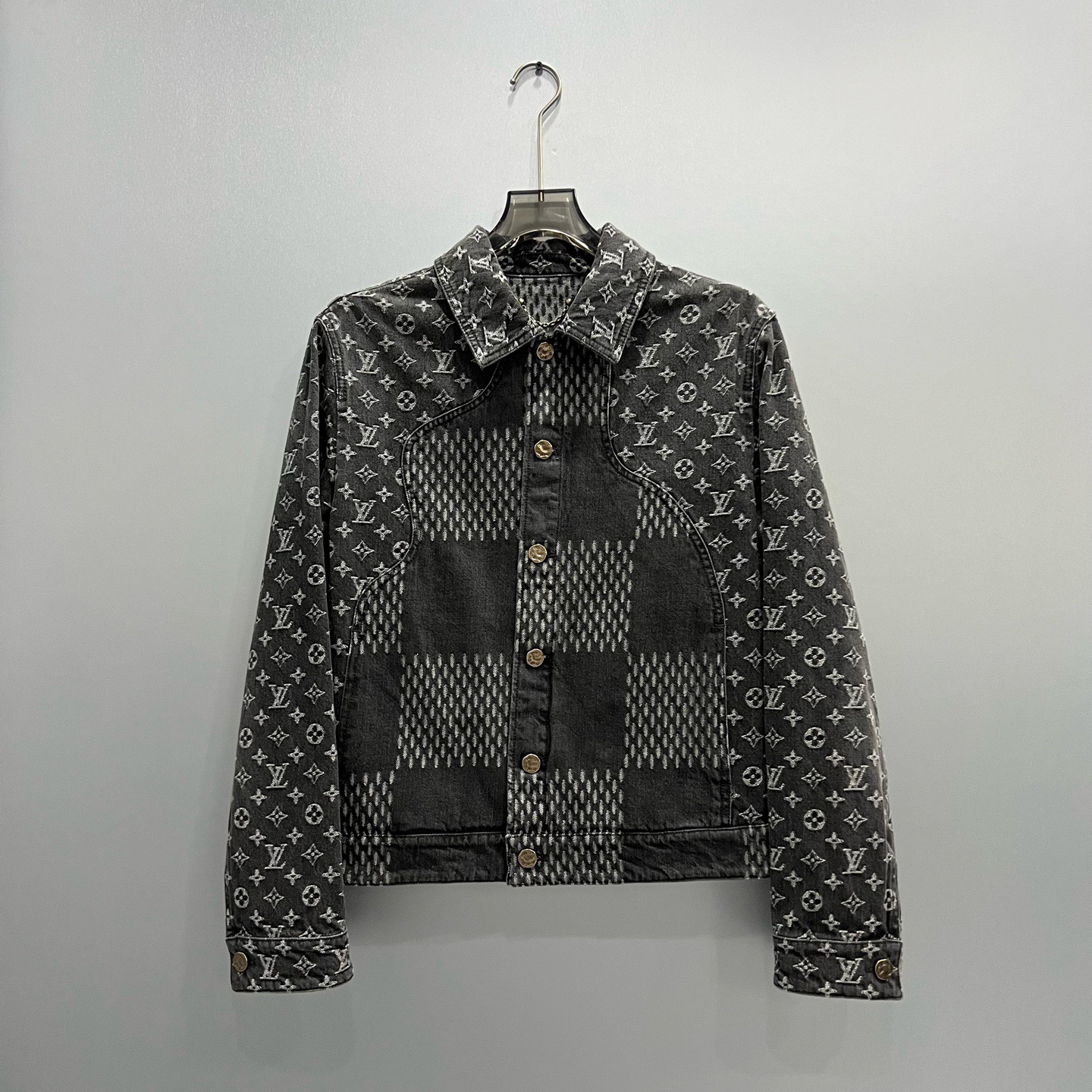 未使用 LouisVuitton/路易威登 黑色nigo联名牛仔外套/44码（北京）