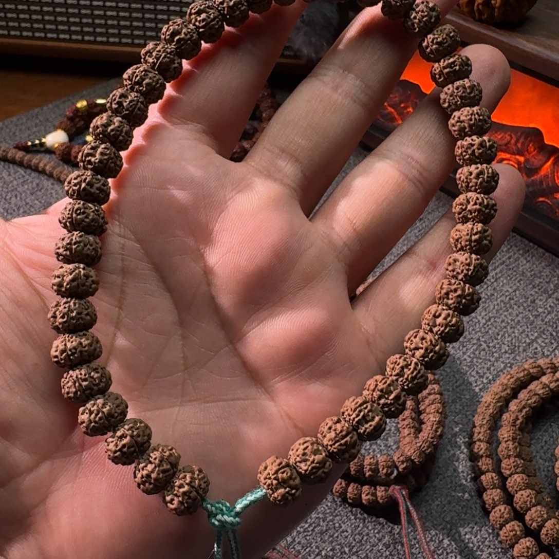 P***n金刚菩提手串歡己SSS9.7mm平细手持
