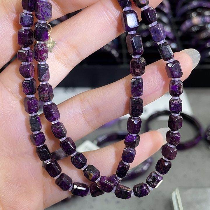 苏纪石（舒俱来）银S925镶嵌颈饰