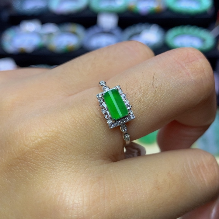 翡翠手链18K金镶嵌翡翠