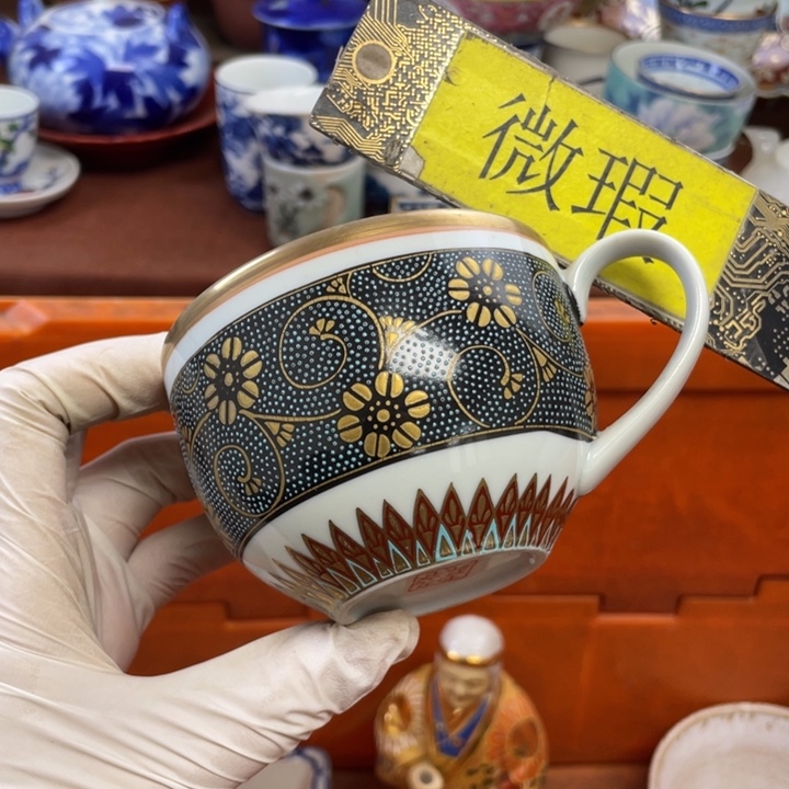 陶他家瓷器真美…开播了