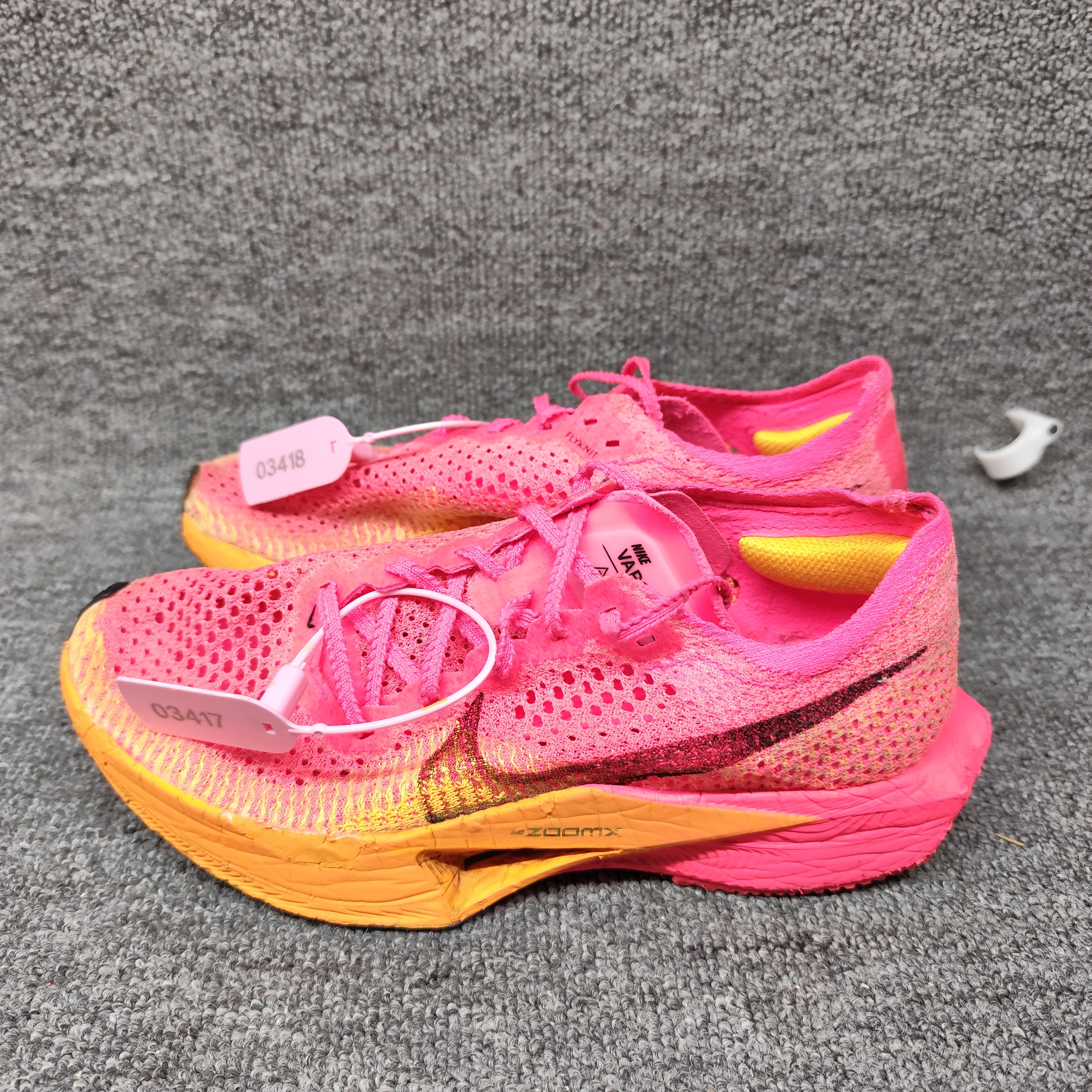 38码二手正品（鞋侧鞋底磨损修复）Nike ZoomX Vaporfly Next% 3