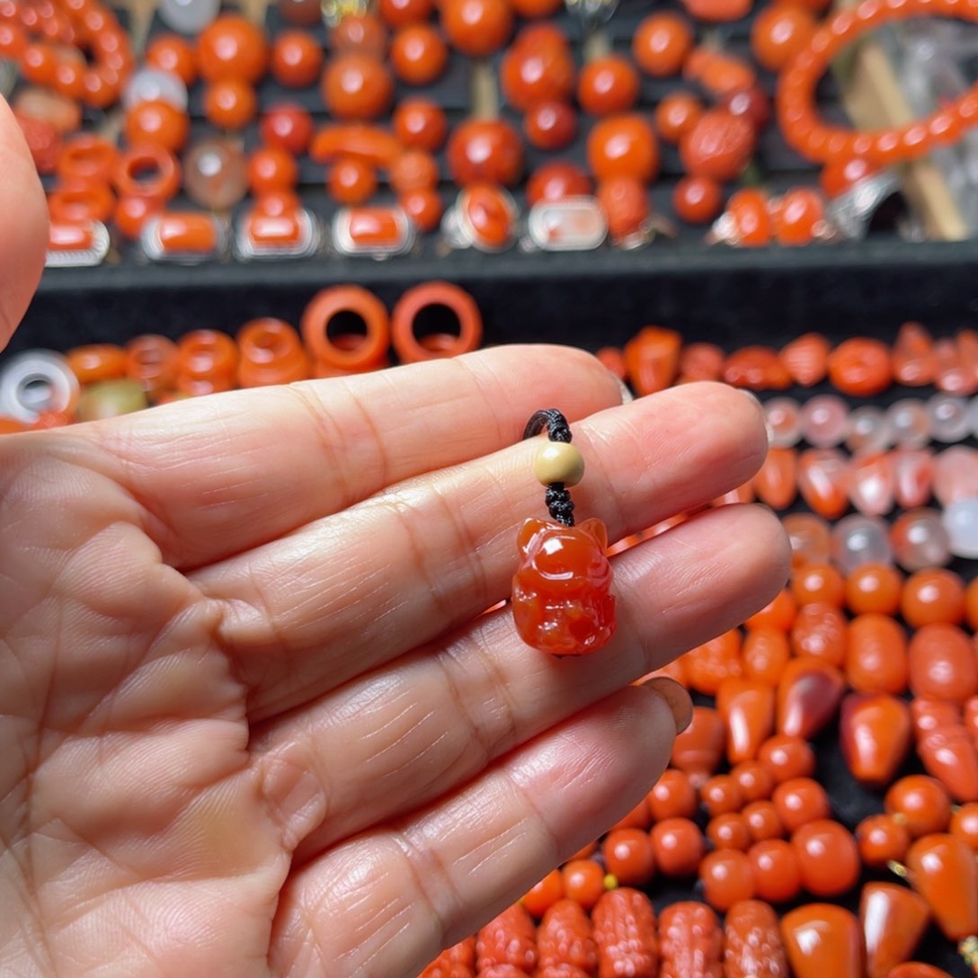 未镶嵌手机链南红玛瑙