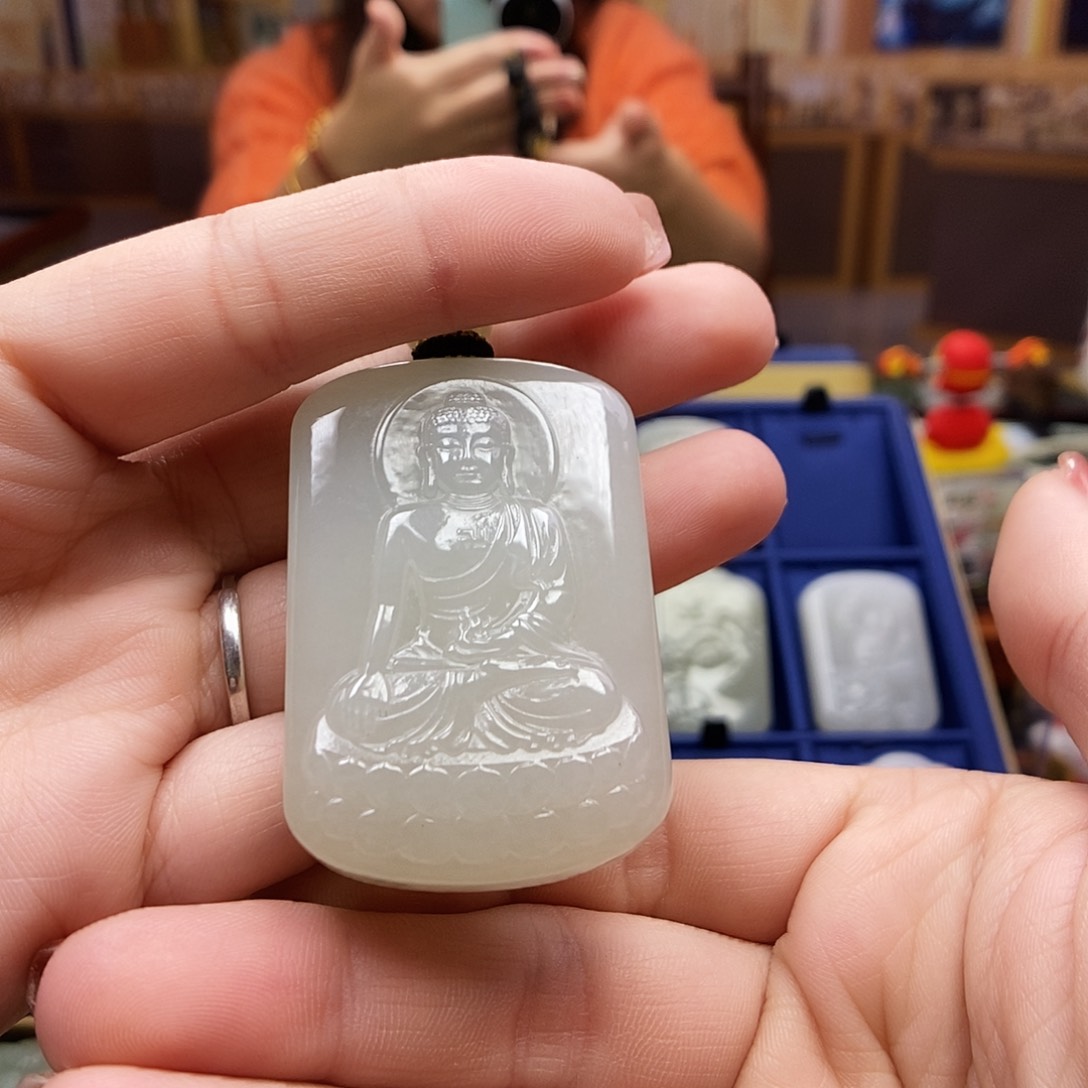 和田玉颈饰未镶嵌沅