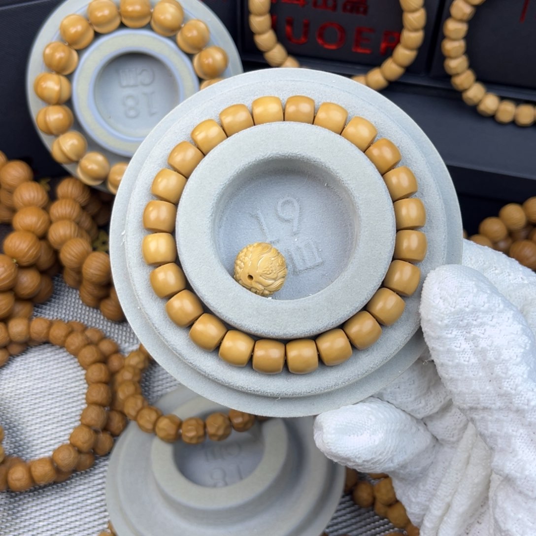 猴头核桃手串?****?直切加单颗