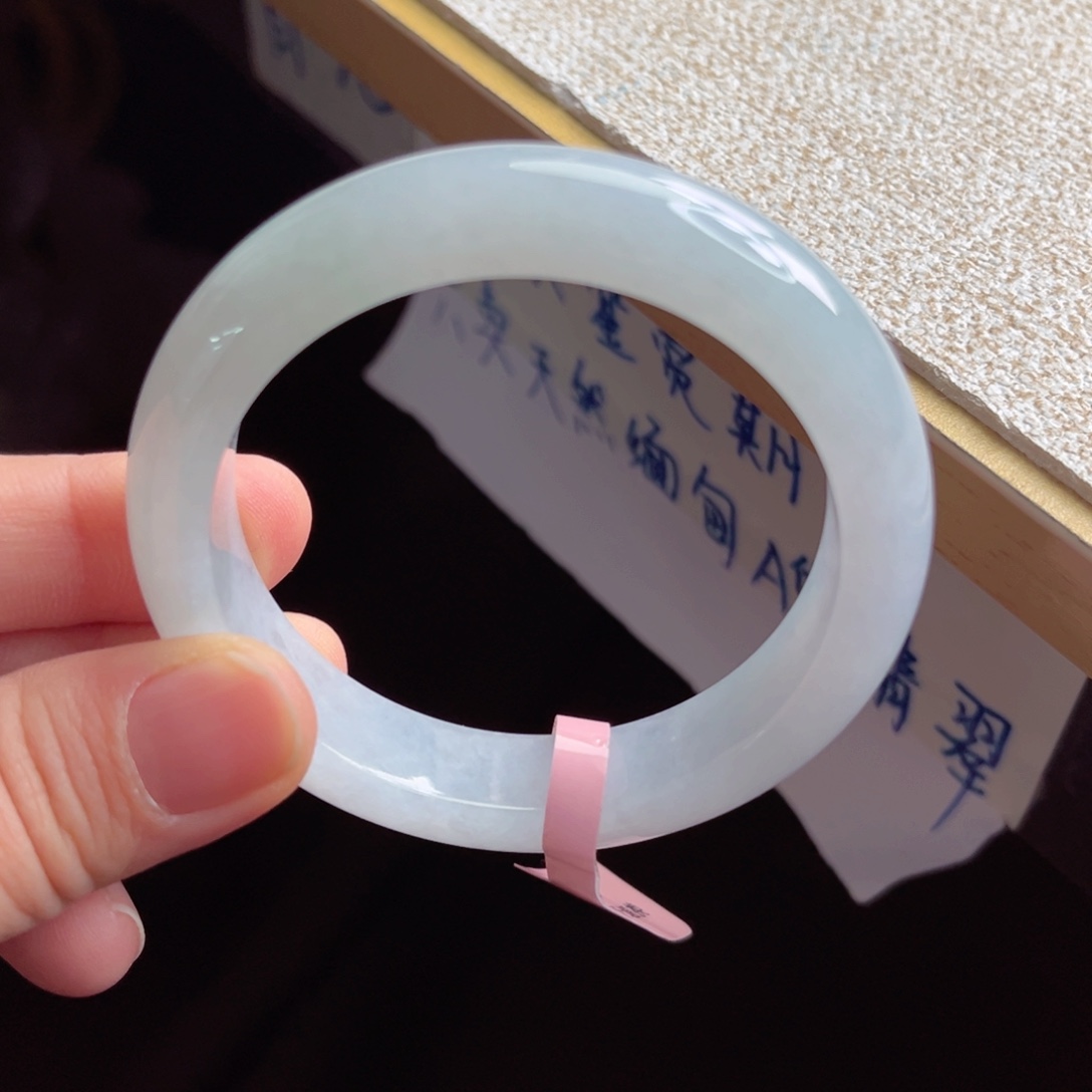 翡翠未镶嵌手镯手镯