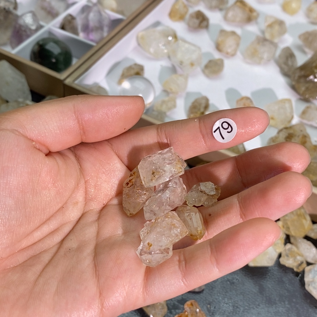 未镶嵌珠宝半成品水晶