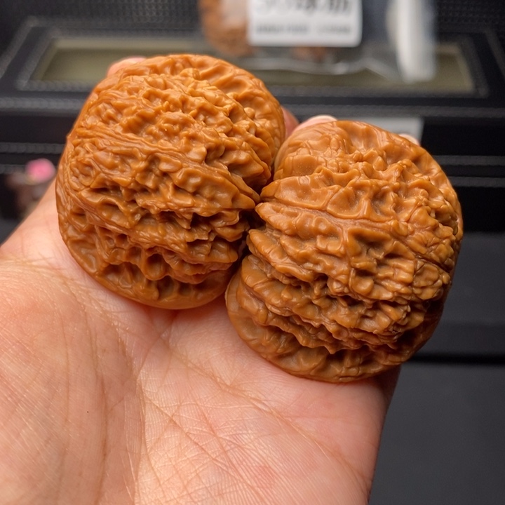 文玩核桃把件44球疆