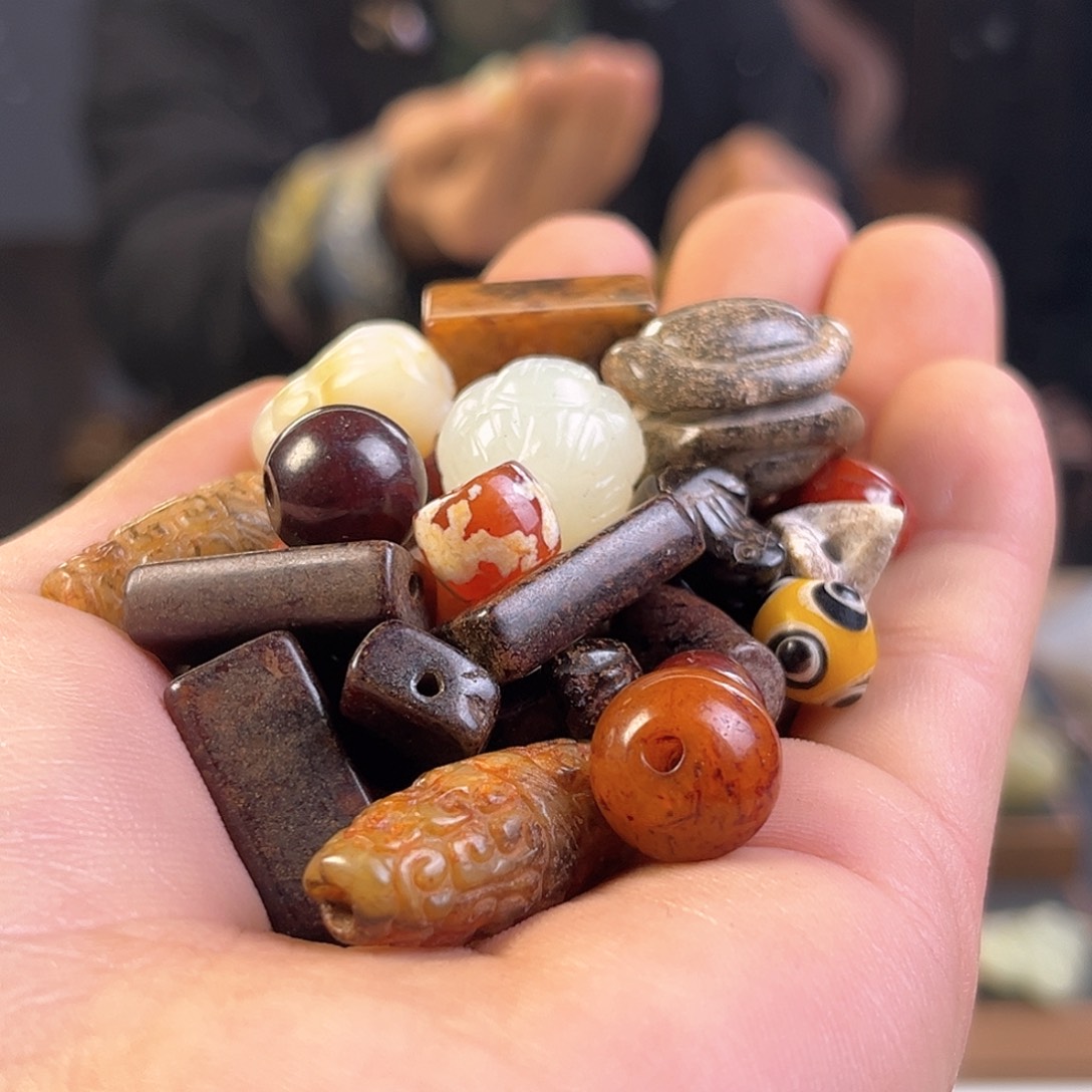 和田玉如图未镶嵌魚****乐