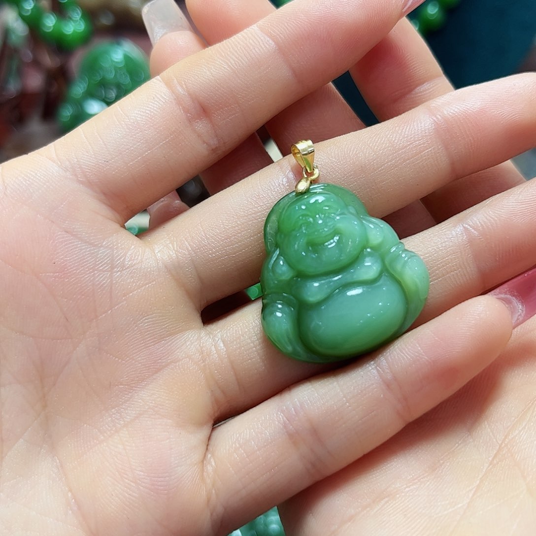 和田玉吊坠银S925镶嵌满****，