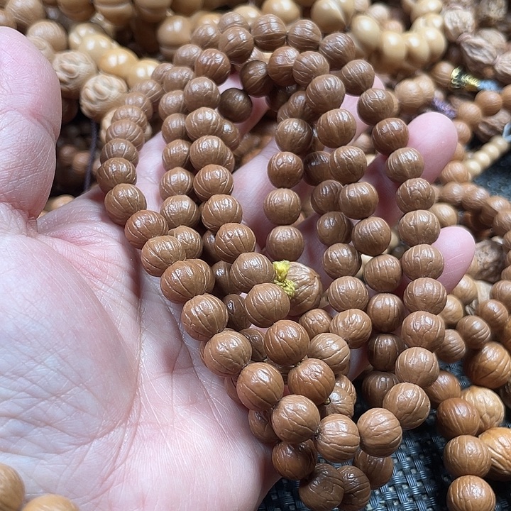 十***满手串猴头核桃0.9小龙炎金豆