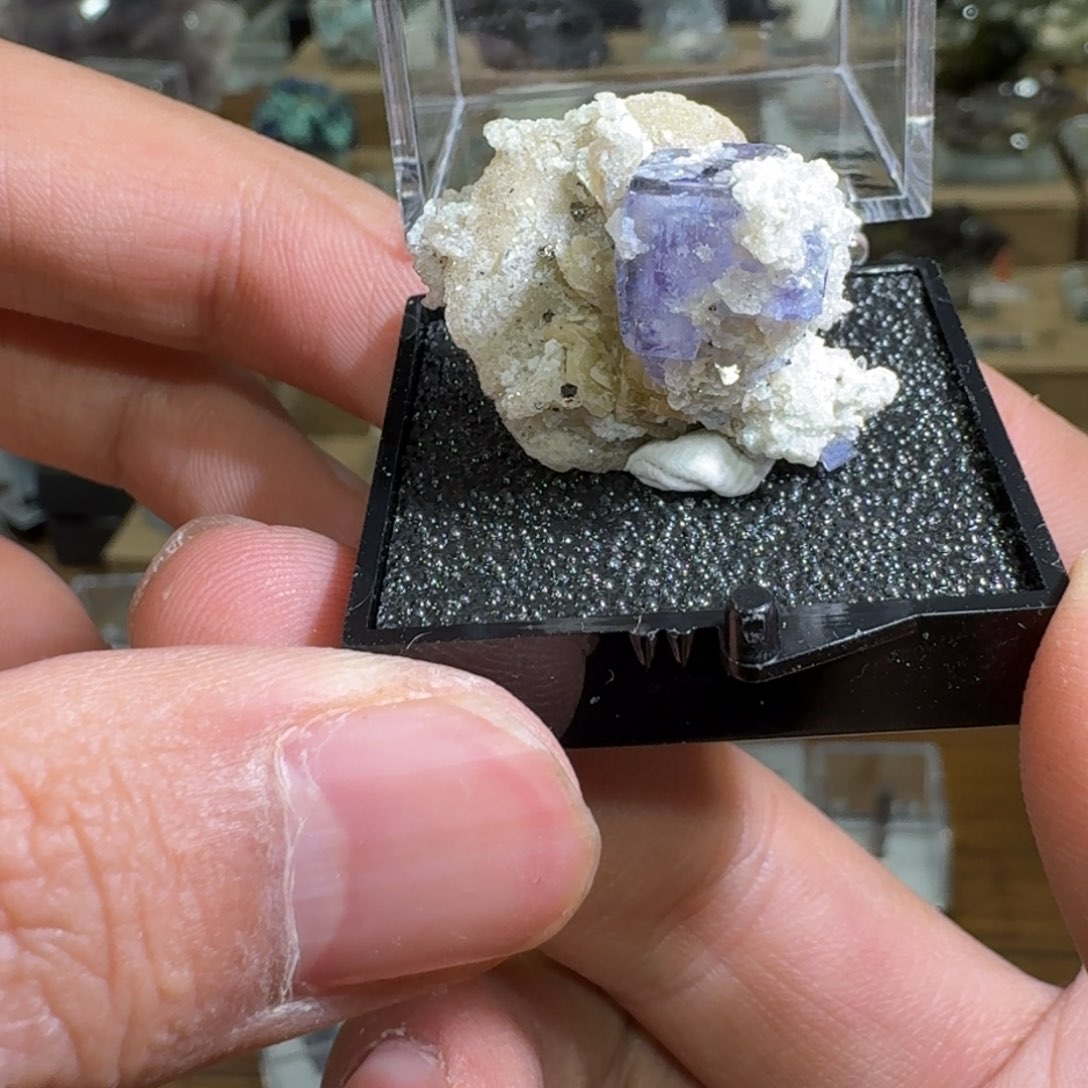 月下珠宝严选矿物