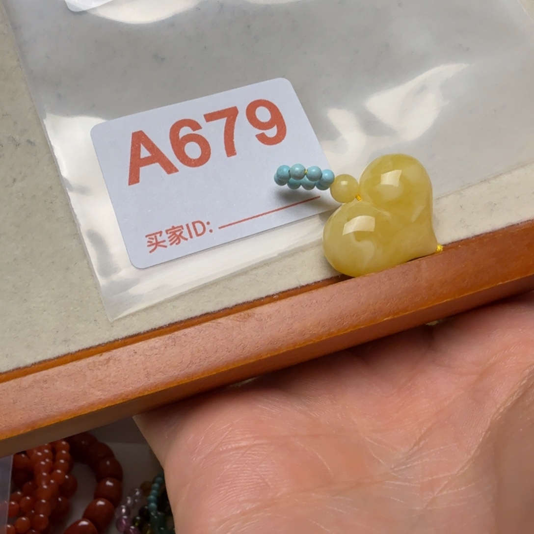 琥珀未镶嵌颈饰琥珀蜜蜡吊坠项链