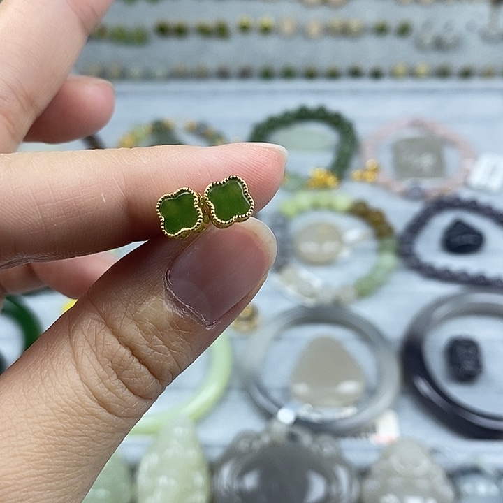 和田玉未镶嵌珠宝半成品