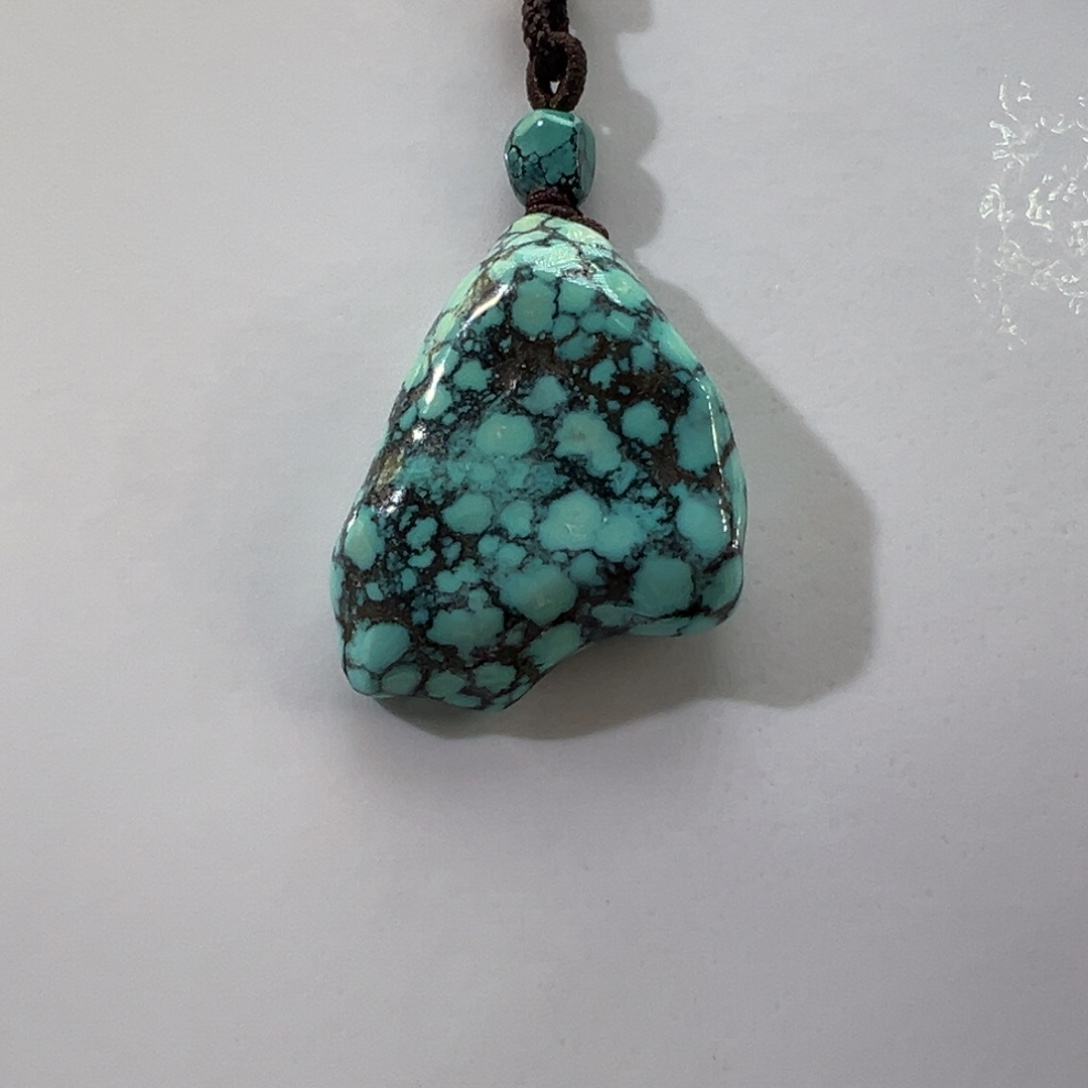 绿松石未镶嵌挂件