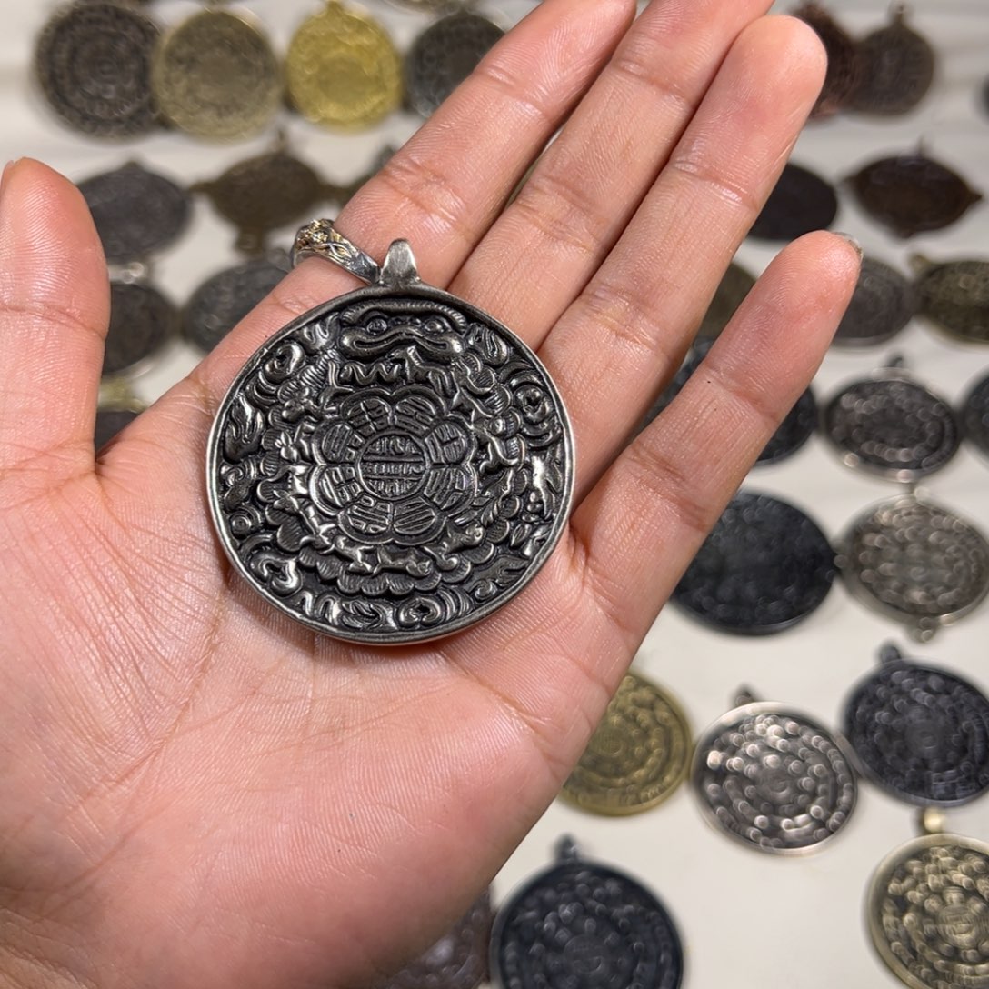 梦***德九宫八卦配饰搭配技法第