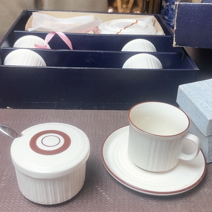 瓷片哈哈哈哈哈哈哈哈哈