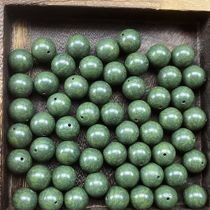 青龙1.2天然合香珠到手40颗打底