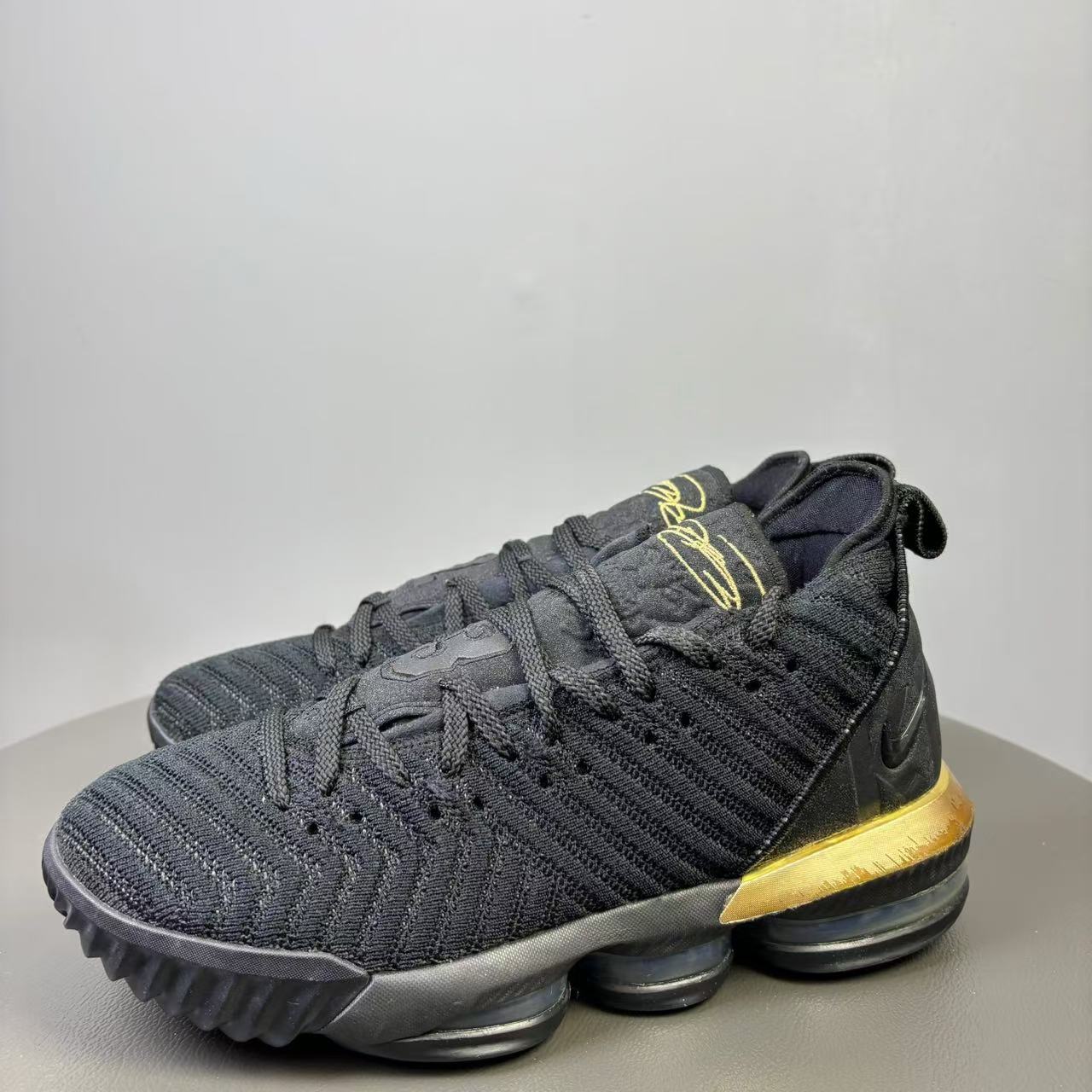 90新 NIKE/耐克 41码/Nike勒布朗詹姆斯16 黑曜石 篮球鞋 非原盒