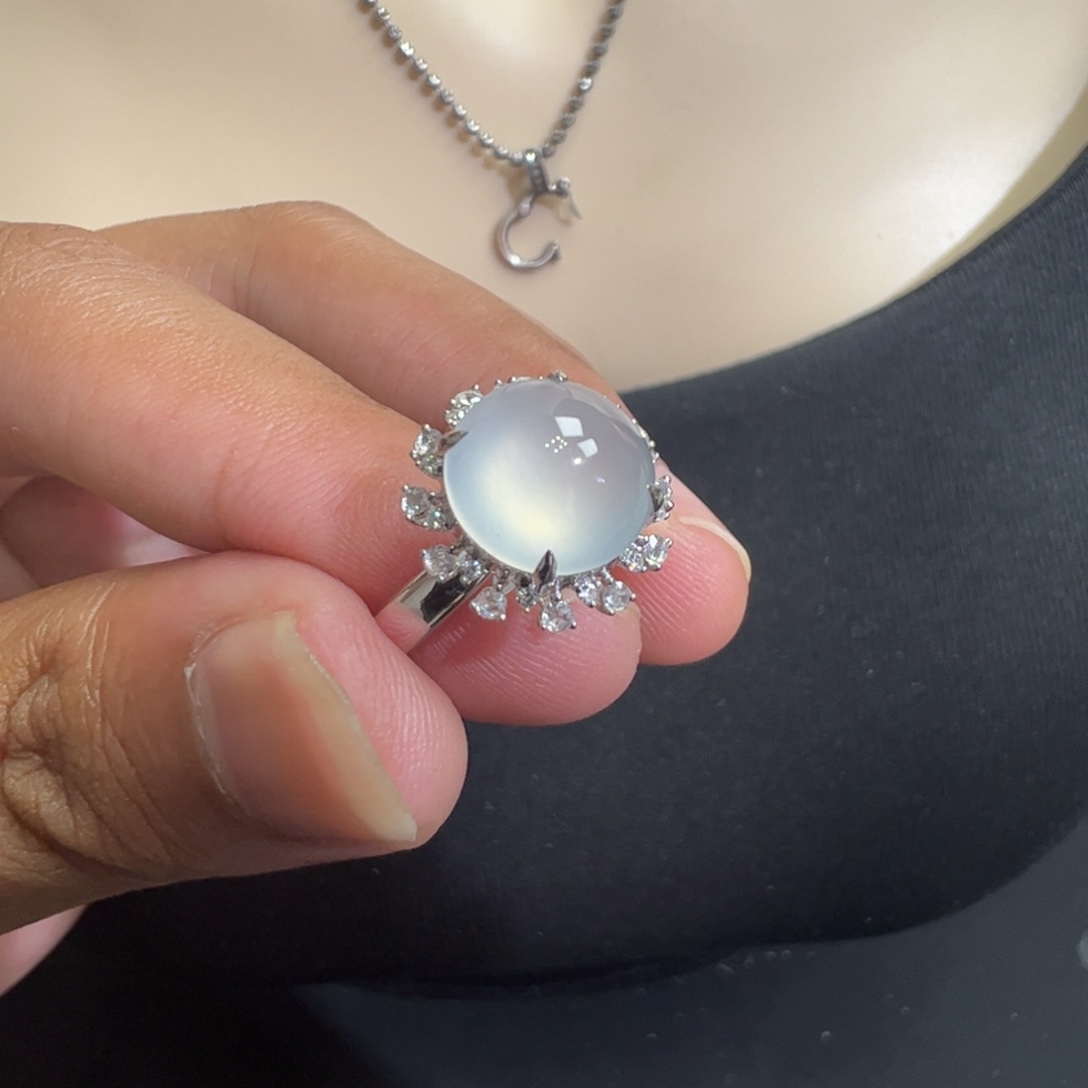 吊坠(不含链)18K金镶嵌翡翠