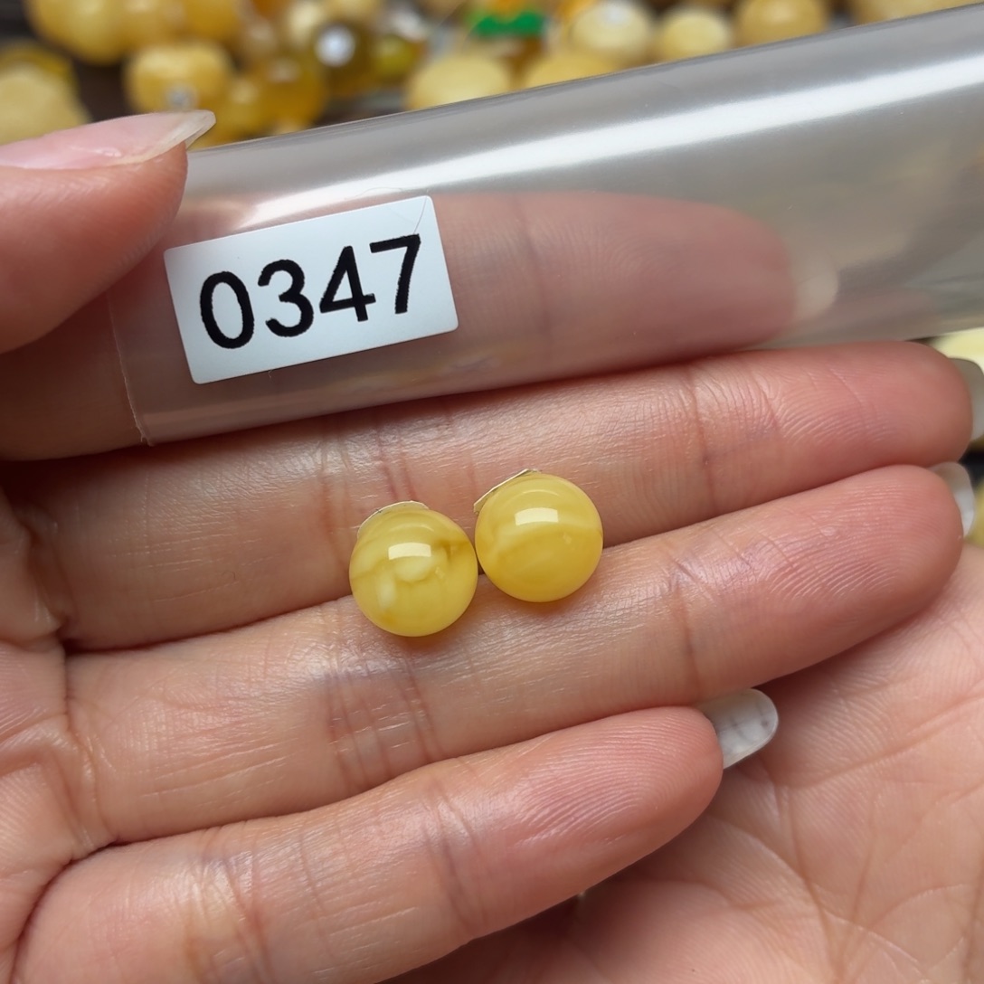 漫***9琥珀未镶嵌裸石9+蜜蜡