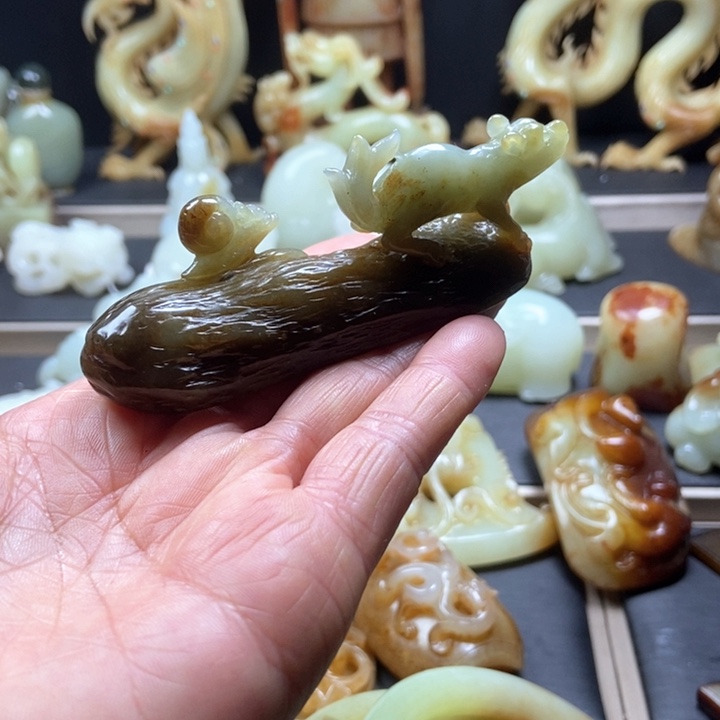 和田玉挂件未镶嵌