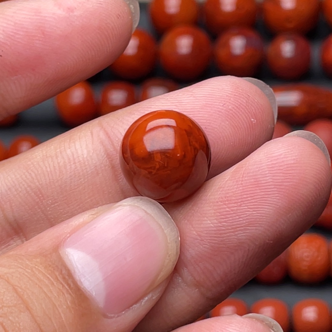 托***張南红玛瑙未镶嵌手链13.9mm原矿牛血火焰单珠