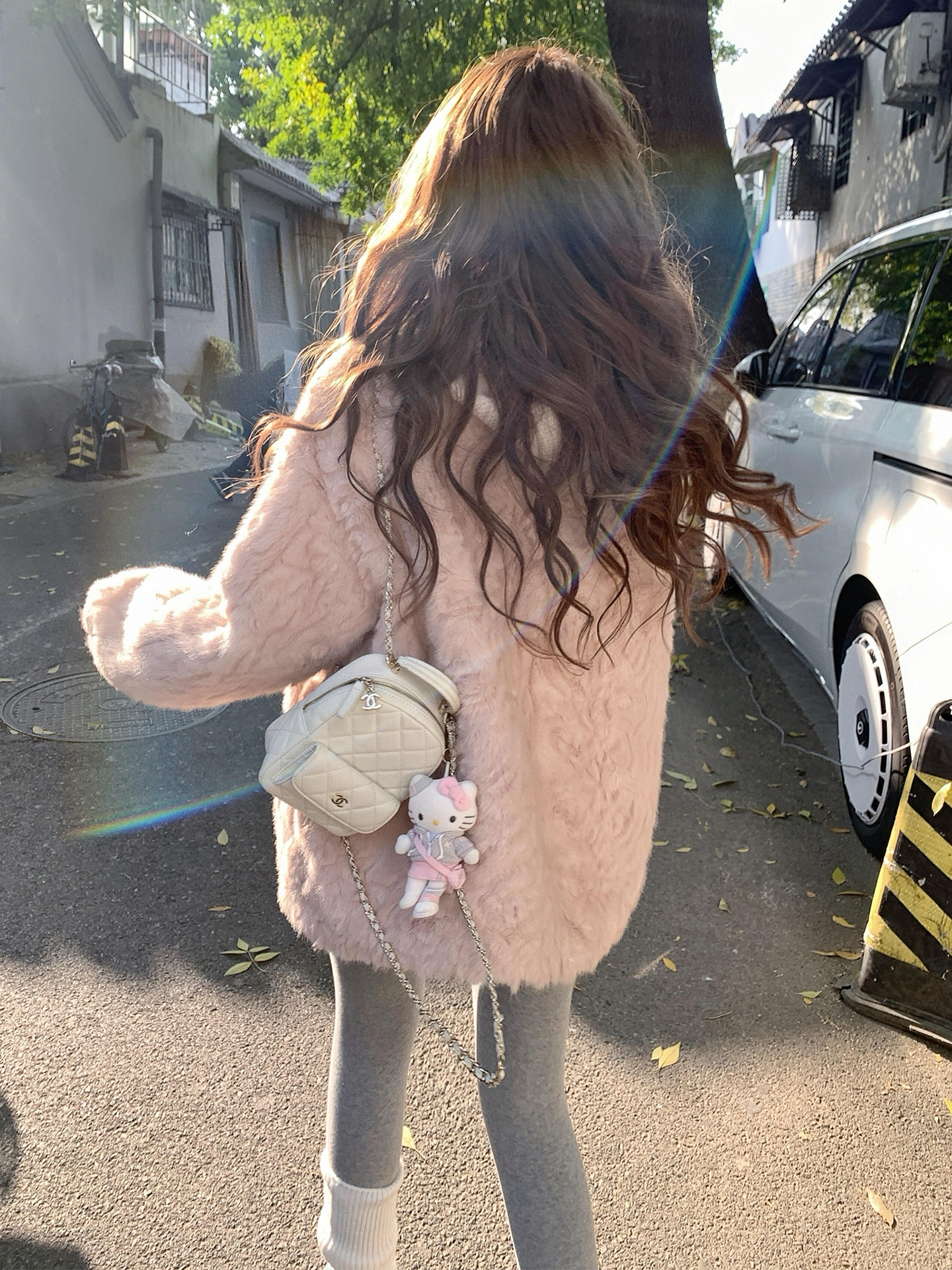 2025新款爆款粉色小香风中长款毛茸茸加绒加厚羊羔毛外套女款冬季