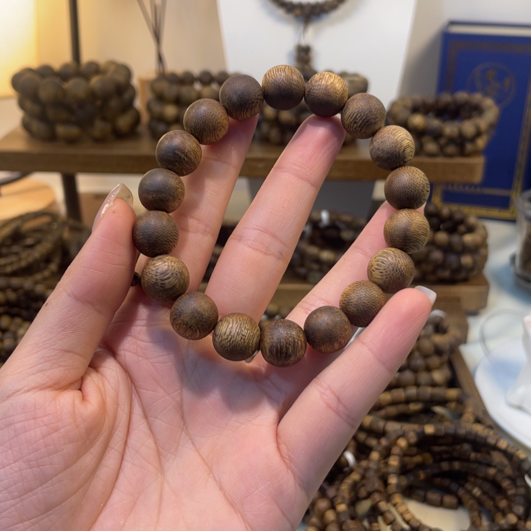 沉香卡1.2单圈10克圆珠