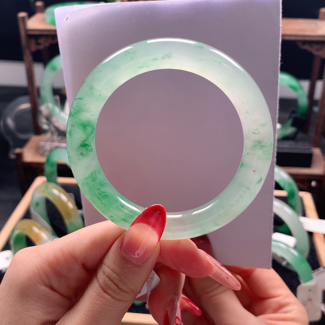 石英质玉手镯56未镶嵌