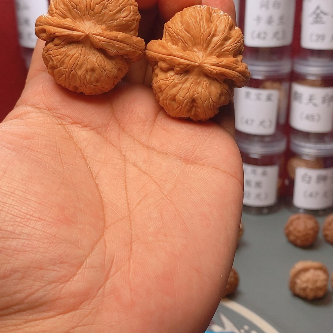 核桃把件贴****人44尺寸平谷元宝核桃